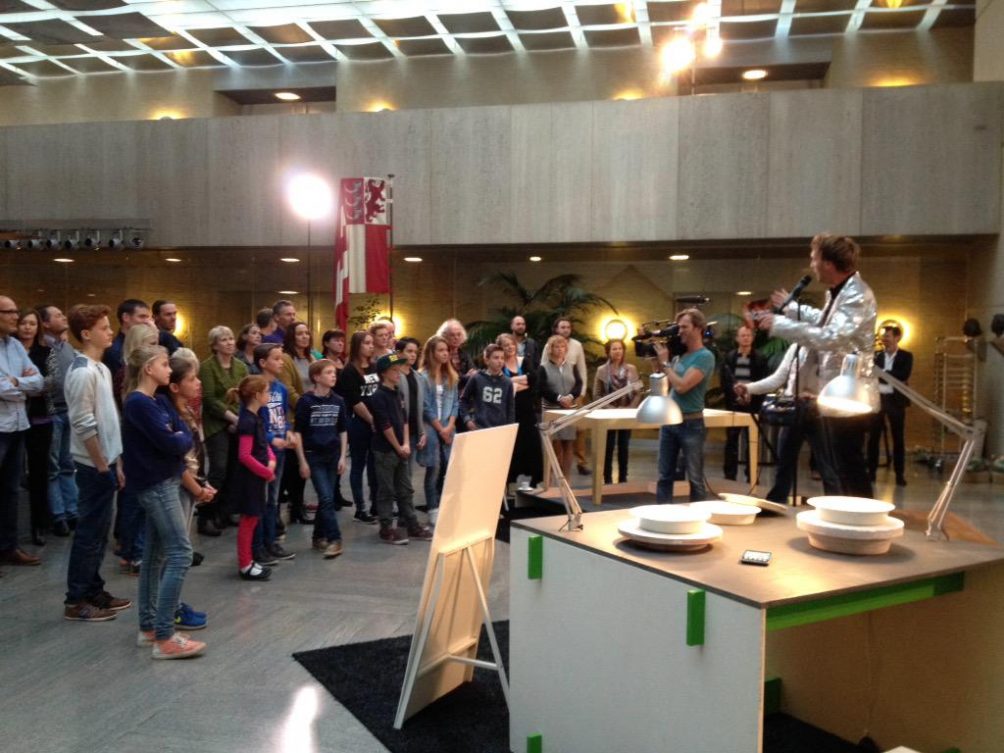 Presentatie van de winnaars in het stadhuis (foto Fancy van de Vorst)