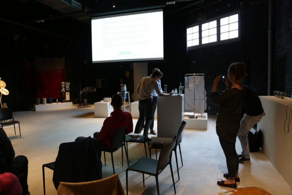 Leland lanceert de kickstarter voor Carin