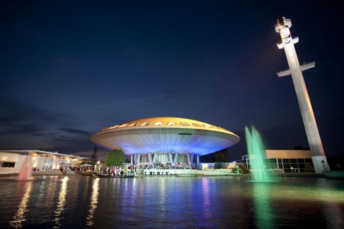 evoluon