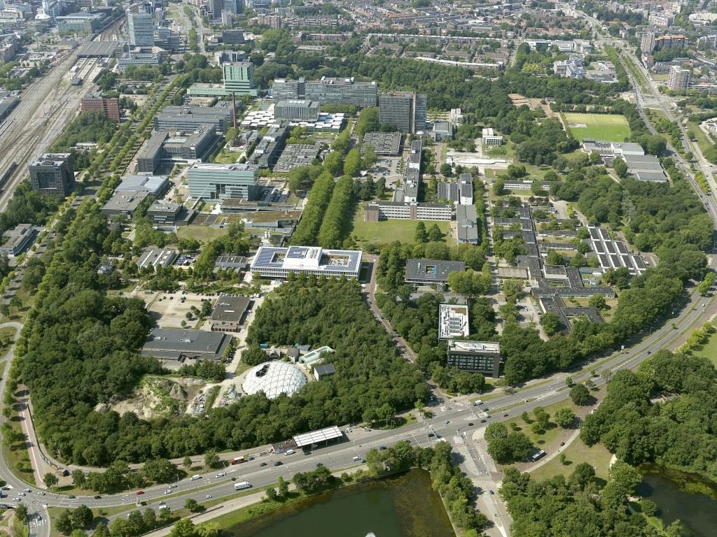 1509130 Eindhoven_TUe.FOTO Your Captain Luchtfotografie TU/e luchtfoto TU Eindhoven