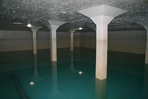 Trinkwasser Reservoir_Schlund Zolikon (c) Wikicommons Adrian Michael Trinkwasser Reservoir_Schlund Zolikon (c) Wikicommons Adrian Michael