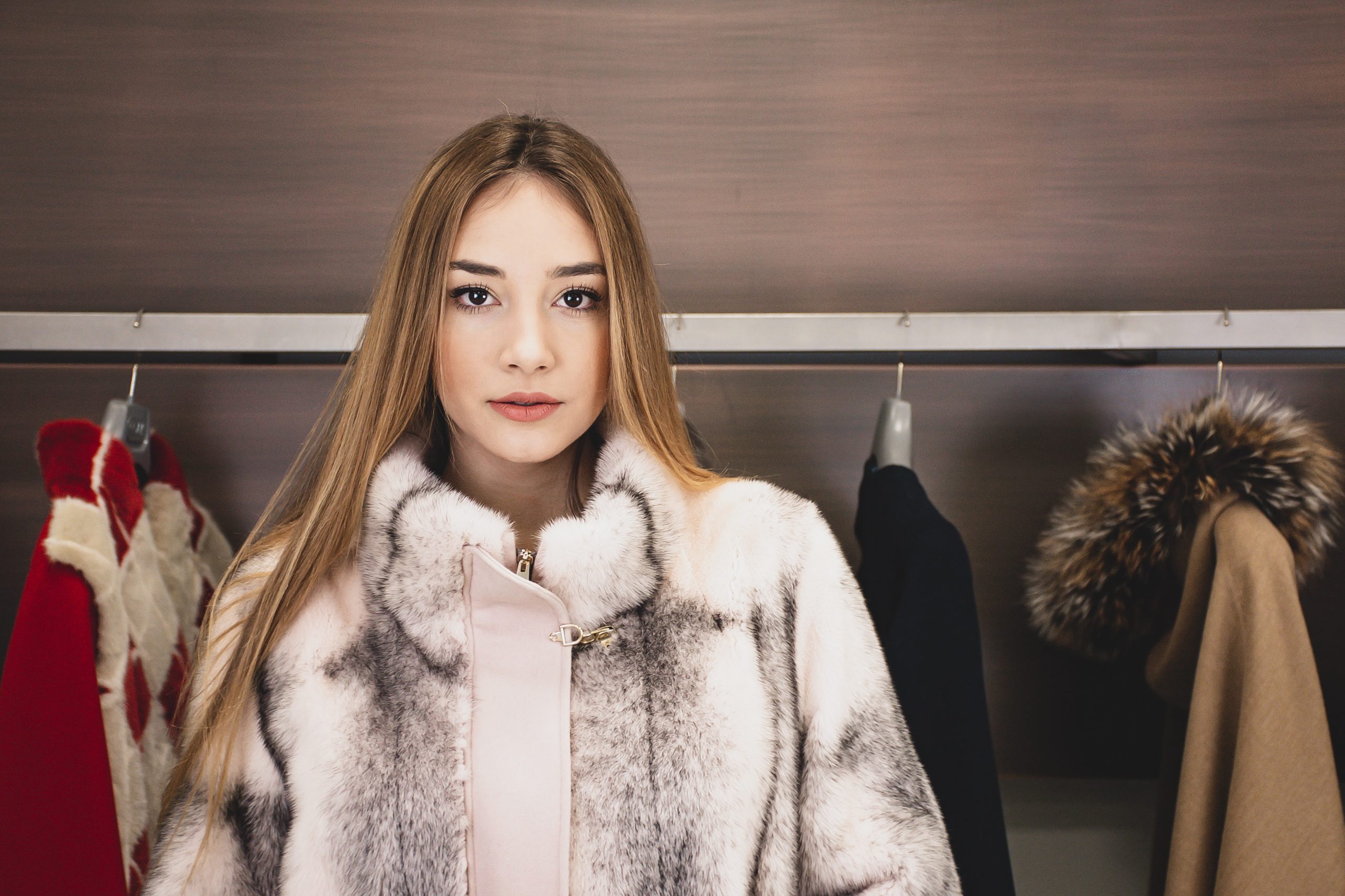 Модные норковые шубы 2024 фото. Анастасия Сотникова fur Coat. Королевская шуба. Шубы которые не выйдут из моды. Шубы которые вышли из моды.