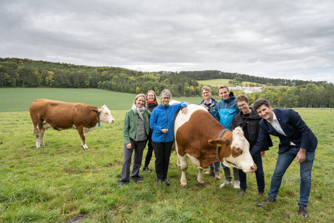 Milch und Rindfleisch, Lieferkette, fleischreduzierte Ernährung, vegan,