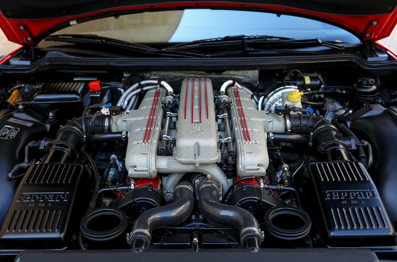 Schermafbeelding 2022-06-03 om 10.41.46 supercar