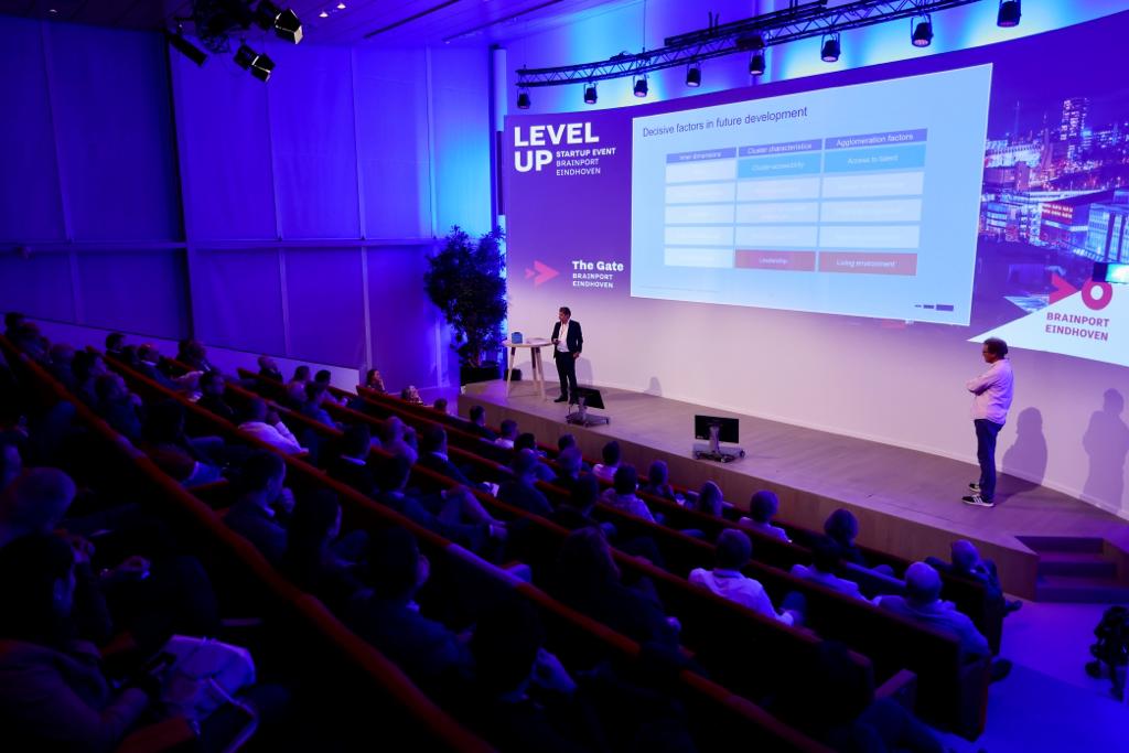 PHOTO-2022-09-23-10-04-30 levelup