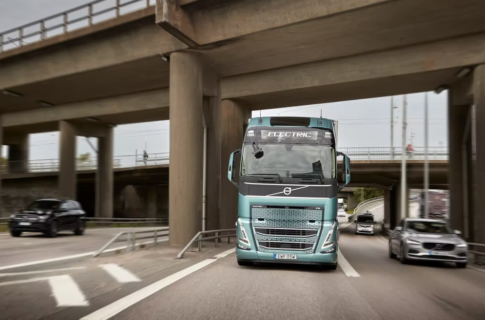 volvo truck